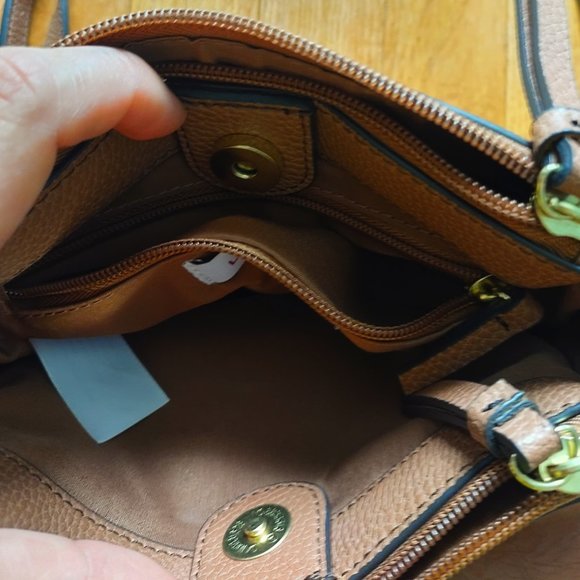 Liz Claiborne Brown Crossbody Handbag - Picture 4 of 5